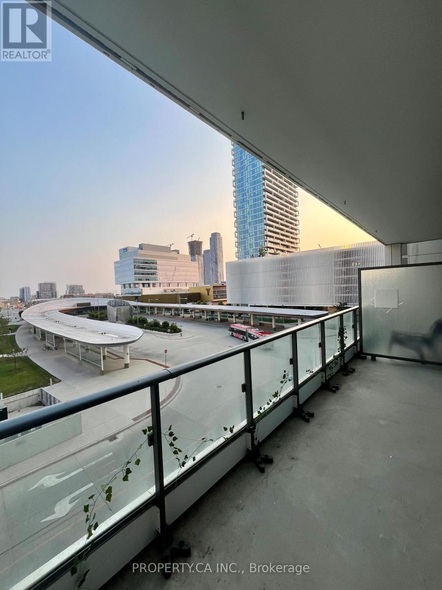 308 - 950 PORTAGE PARKWAY S, Vaughan, Ontario