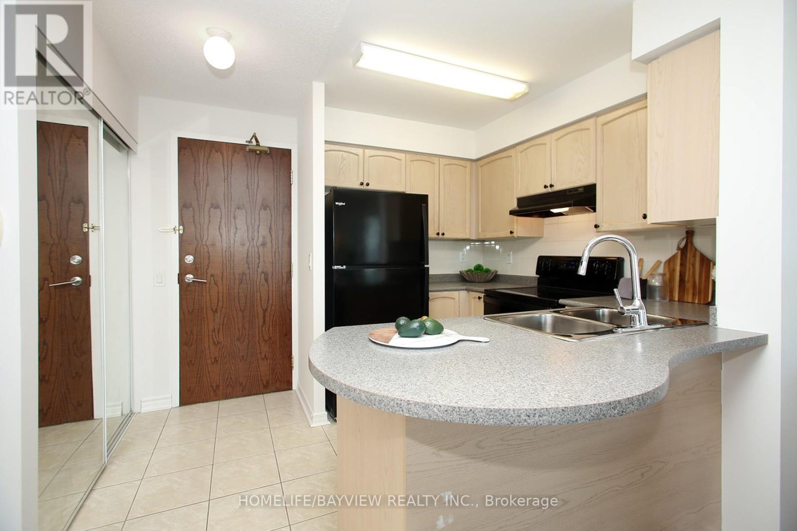 Ph12 - 23 Oneida Crescent, Richmond Hill (Langstaff), Ontario  L4B 0A2 - Photo 10 - N12597300