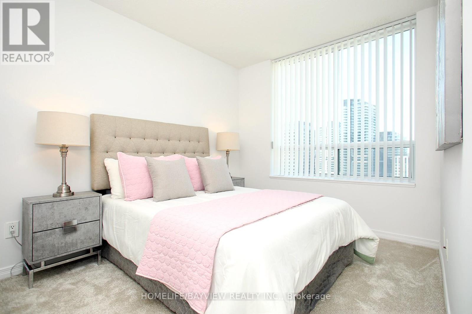 Ph12 - 23 Oneida Crescent, Richmond Hill (Langstaff), Ontario  L4B 0A2 - Photo 14 - N12597300