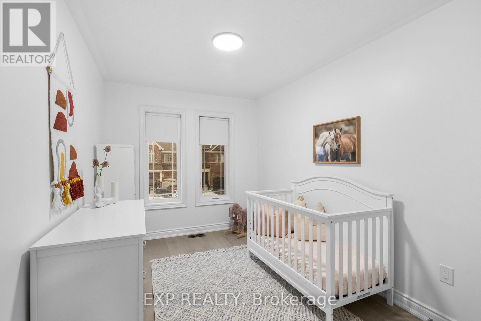 155 Veterans Street, Bradford West Gwillimbury (Bradford), Ontario  L3Z 4H6 - Photo 24 - N12597324