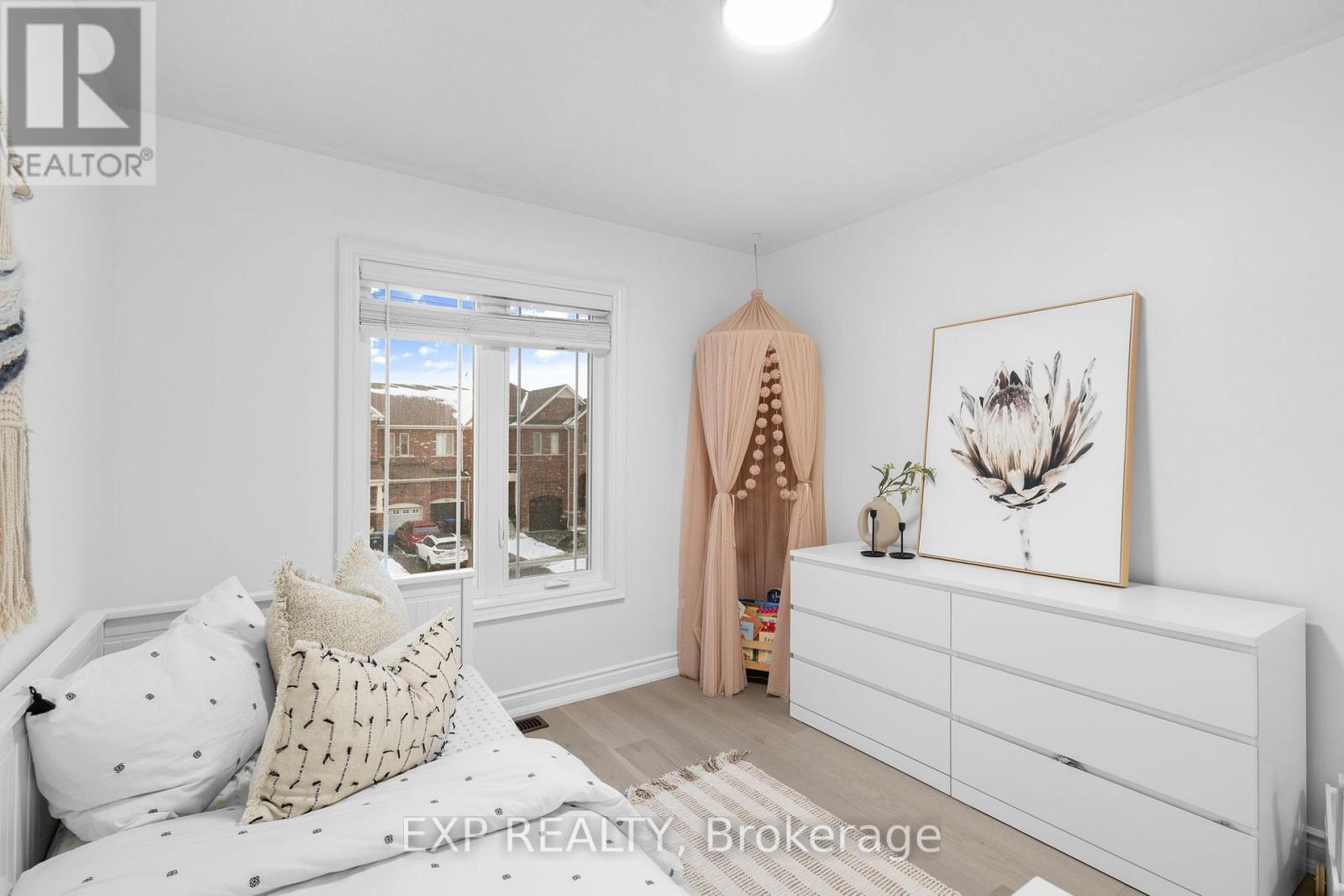 155 Veterans Street, Bradford West Gwillimbury (Bradford), Ontario  L3Z 4H6 - Photo 29 - N12597324