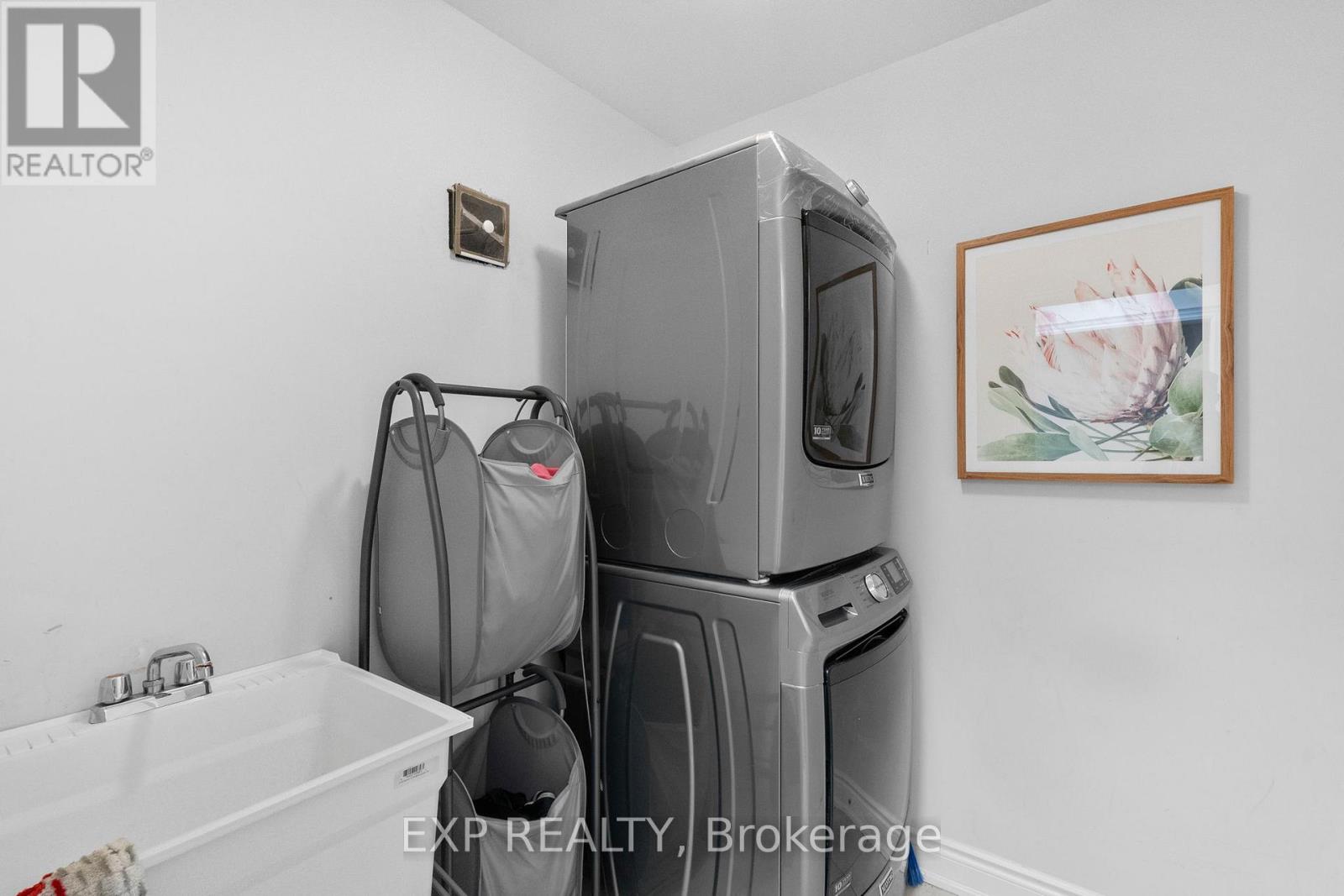 155 Veterans Street, Bradford West Gwillimbury (Bradford), Ontario  L3Z 4H6 - Photo 32 - N12597324