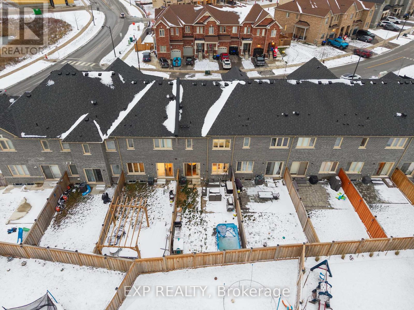 155 Veterans Street, Bradford West Gwillimbury (Bradford), Ontario  L3Z 4H6 - Photo 35 - N12597324