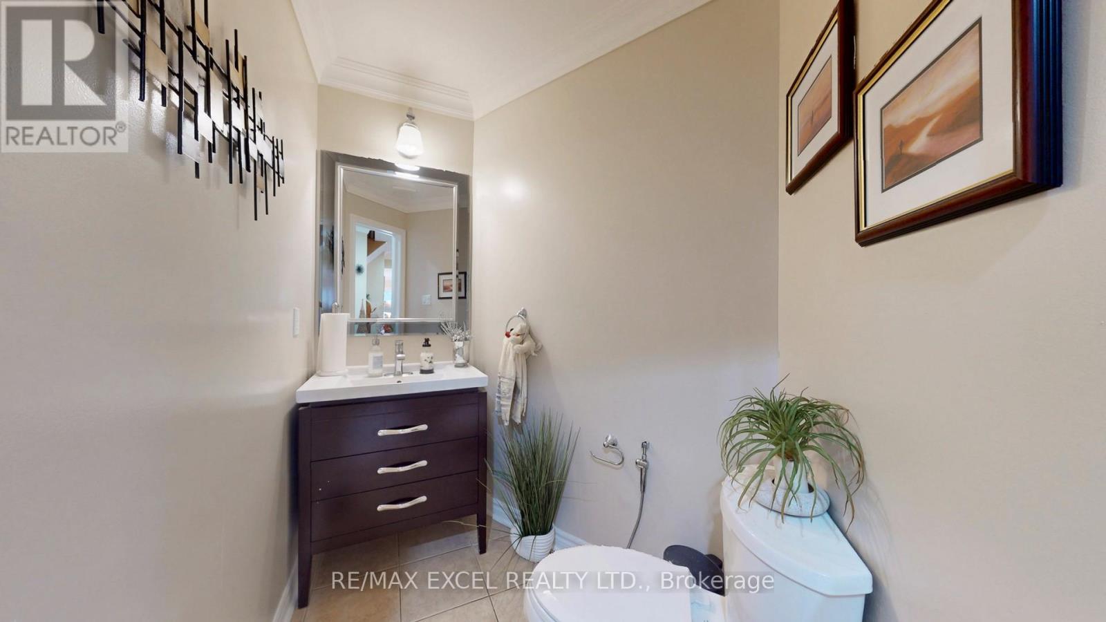 50 Wildflower Drive, Richmond Hill, Ontario  L4E 3Y7 - Photo 14 - N12597332