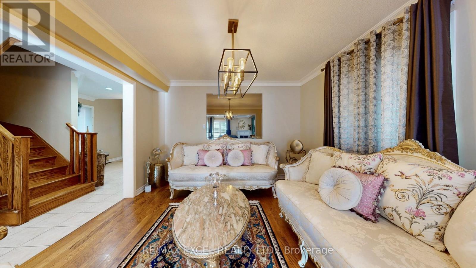 50 Wildflower Drive, Richmond Hill, Ontario  L4E 3Y7 - Photo 3 - N12597332