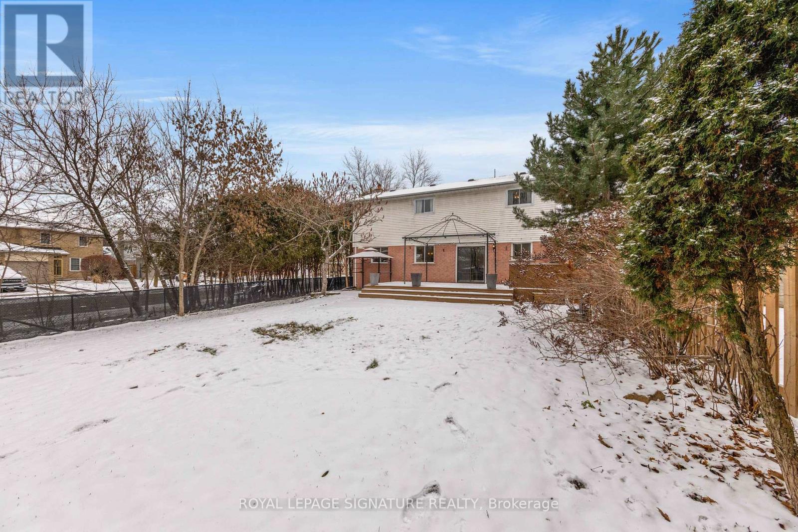 1 Forrestwood Crescent S, East Gwillimbury, Ontario  L9N 1C6 - Photo 34 - N12597416