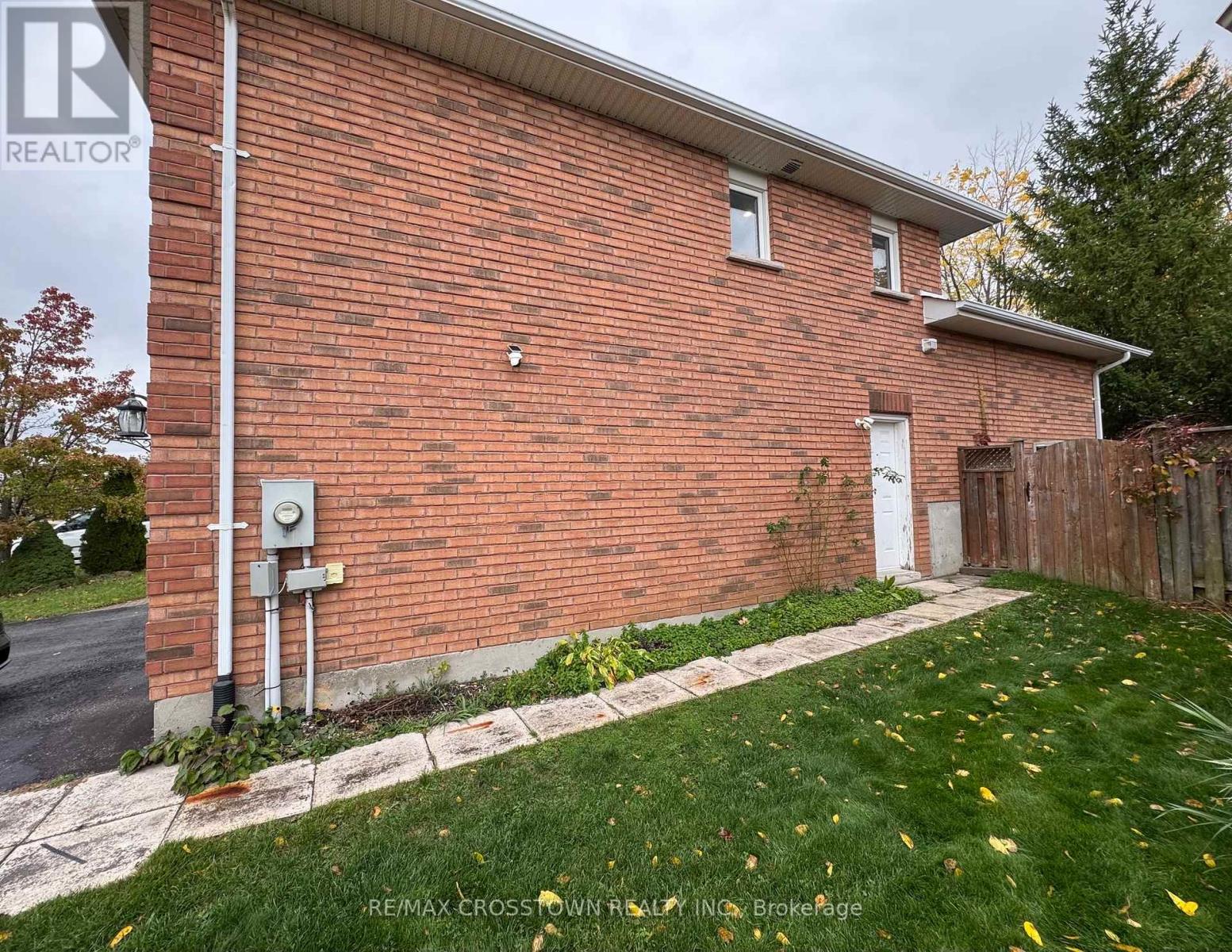 Lower - 69 Marsellus Street, Barrie, Ontario  L4N 8R6 - Photo 8 - S12597266