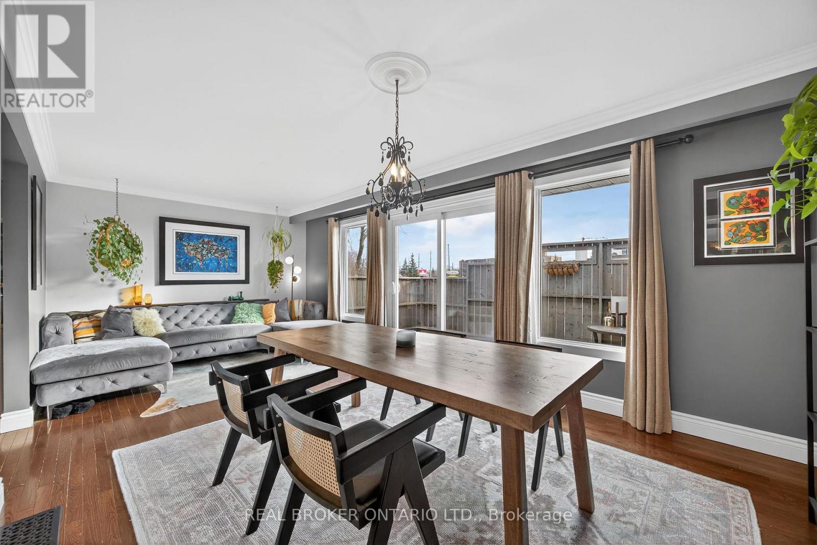 7 Varden Crescent, Barrie, Ontario  L4M 4N8 - Photo 14 - S12597464