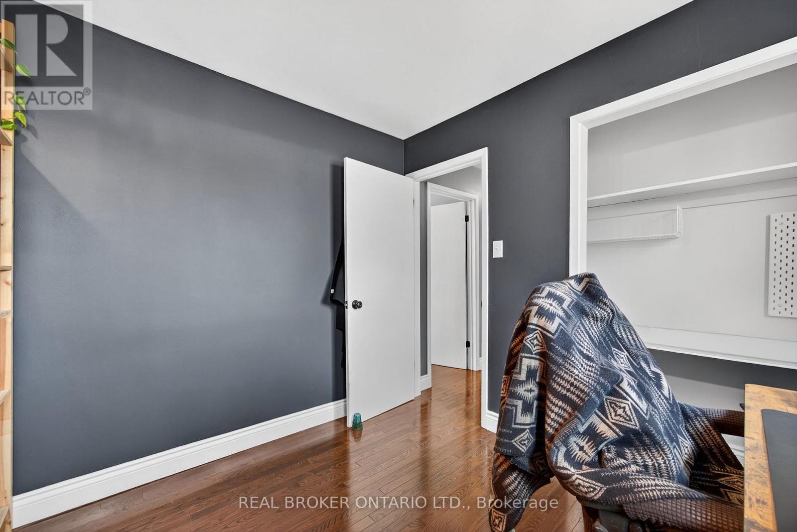 7 Varden Crescent, Barrie, Ontario  L4M 4N8 - Photo 19 - S12597464