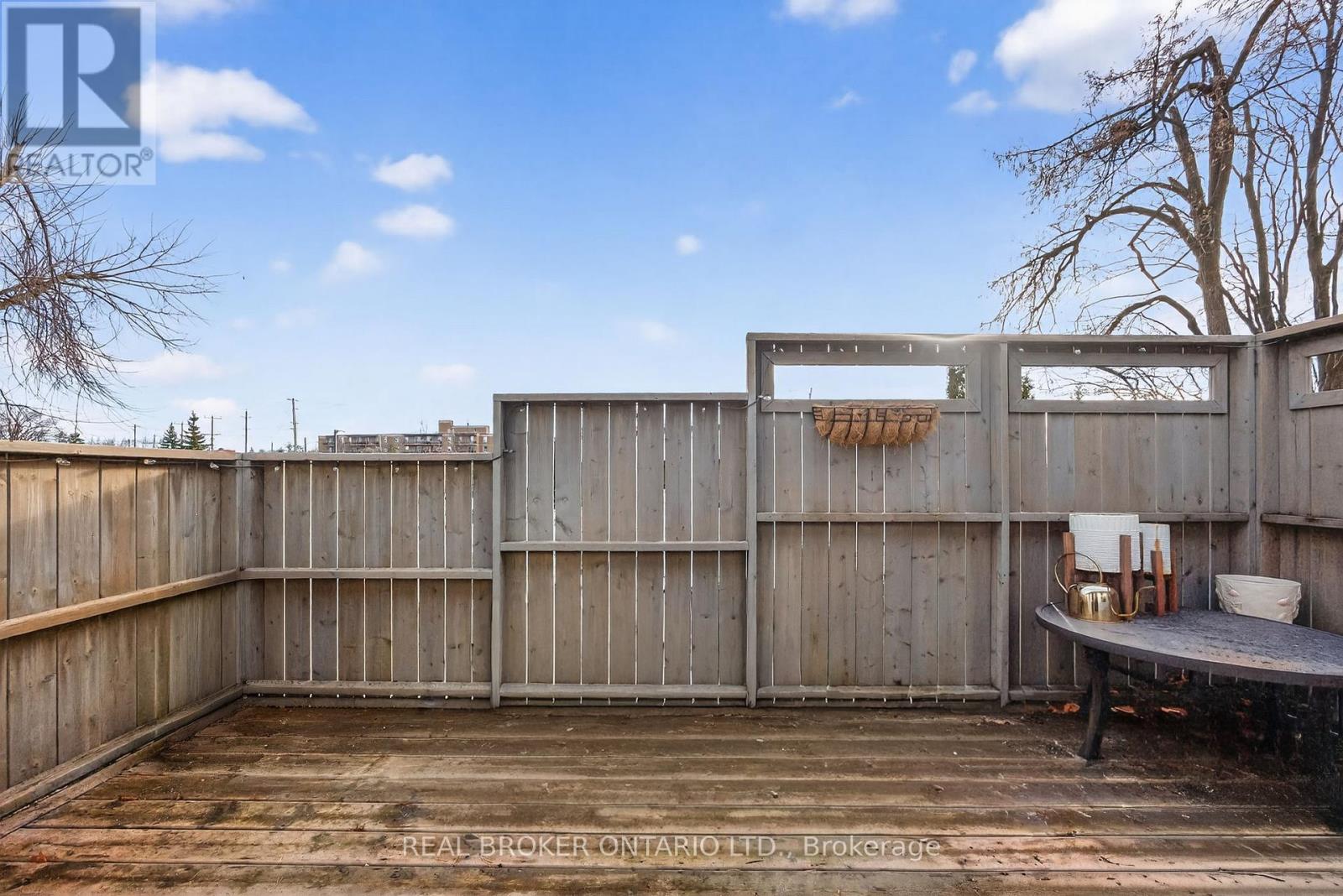 7 Varden Crescent, Barrie, Ontario  L4M 4N8 - Photo 34 - S12597464