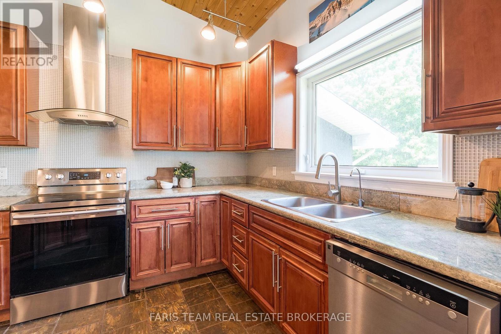 4328 Line 8 N, Oro-Medonte, Ontario  L0K 1E0 - Photo 8 - S12478418