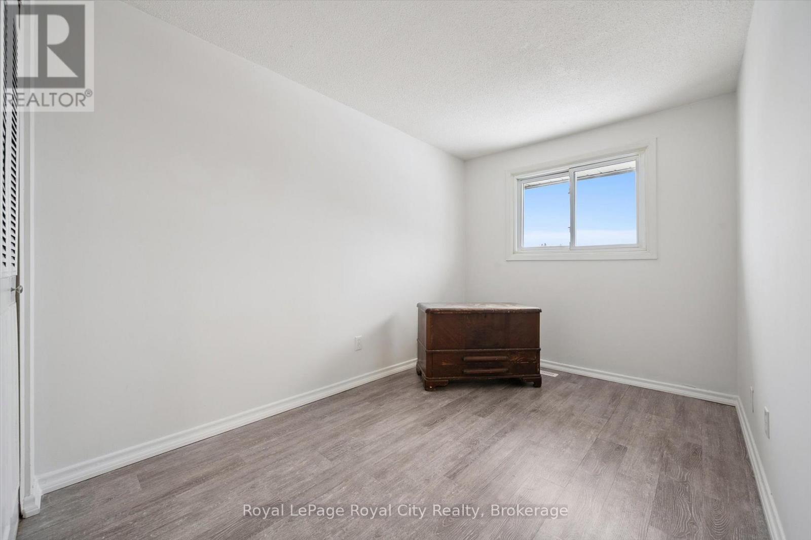 78 - 700 Paisley Road, Guelph, Ontario N1K 1A3 - Photo 21 - X12594504