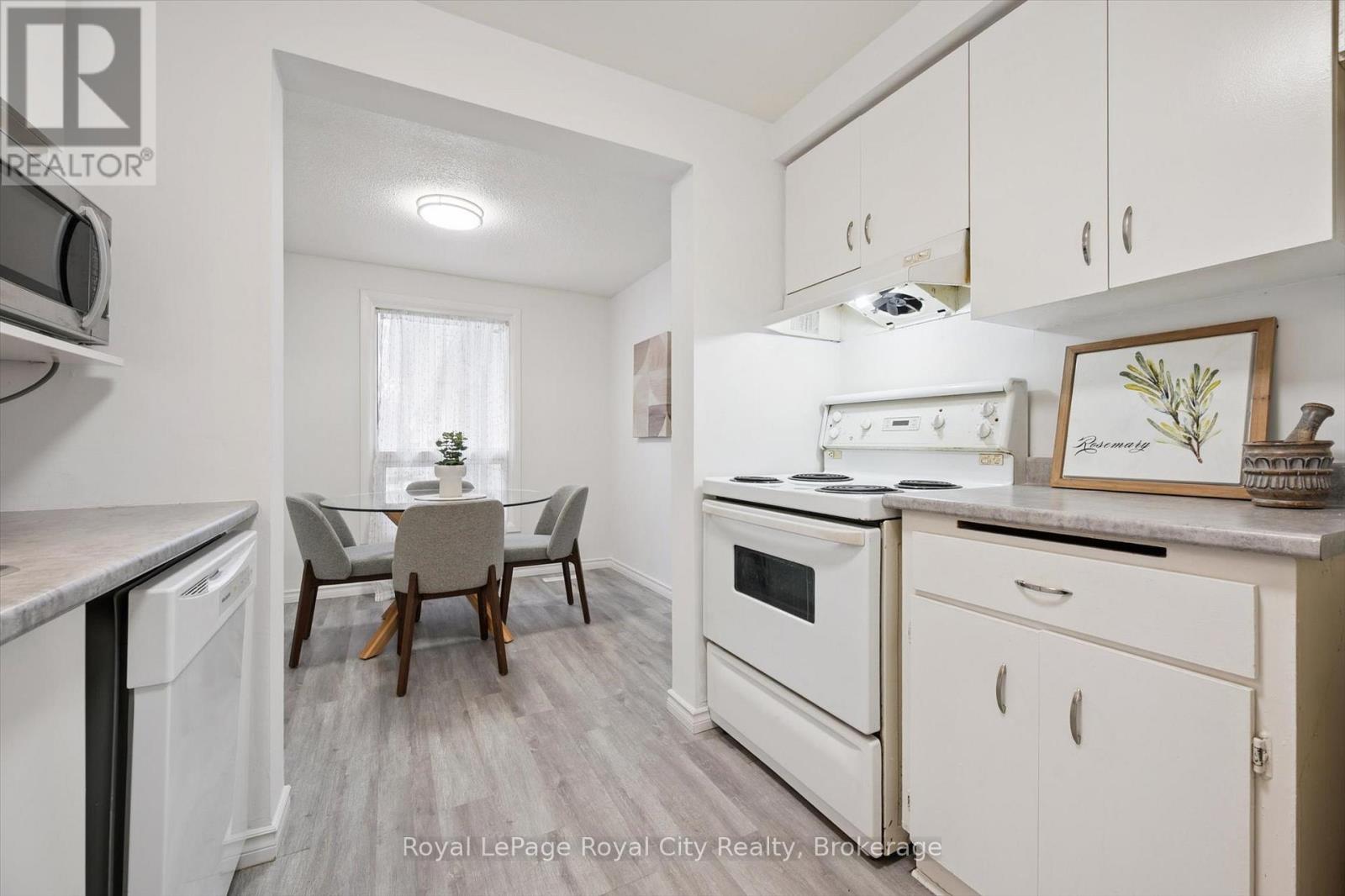 78 - 700 Paisley Road, Guelph, Ontario N1K 1A3 - Photo 14 - X12594504