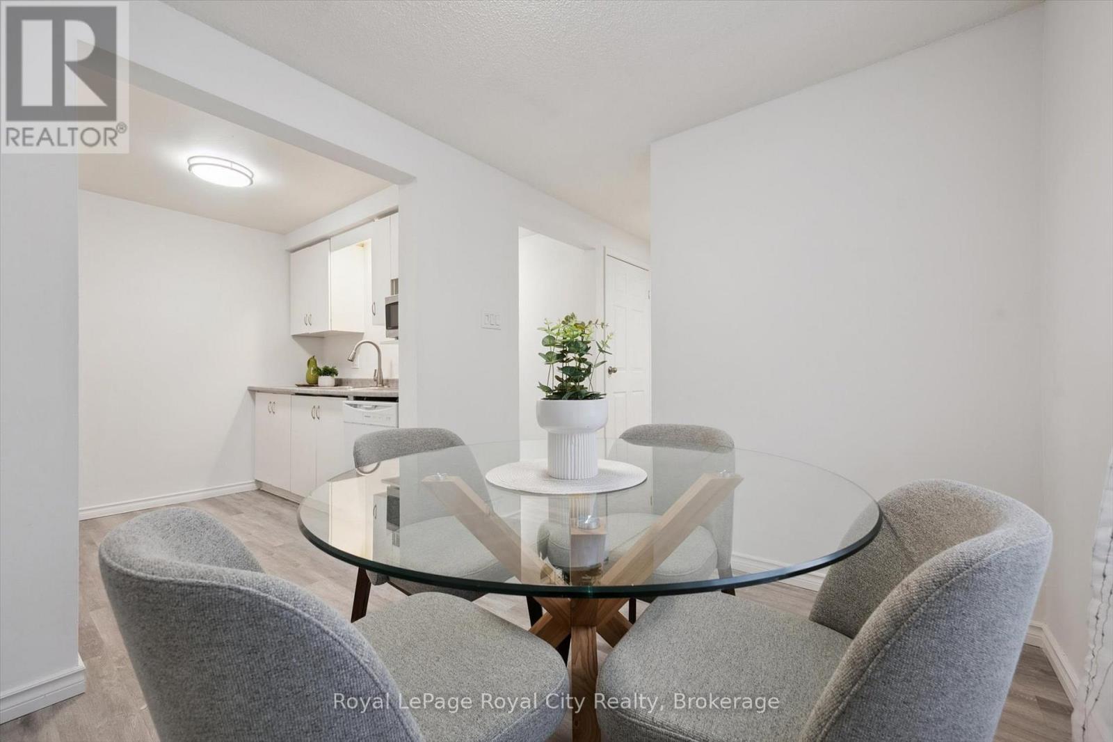 78 - 700 Paisley Road, Guelph, Ontario N1K 1A3 - Photo 9 - X12594504