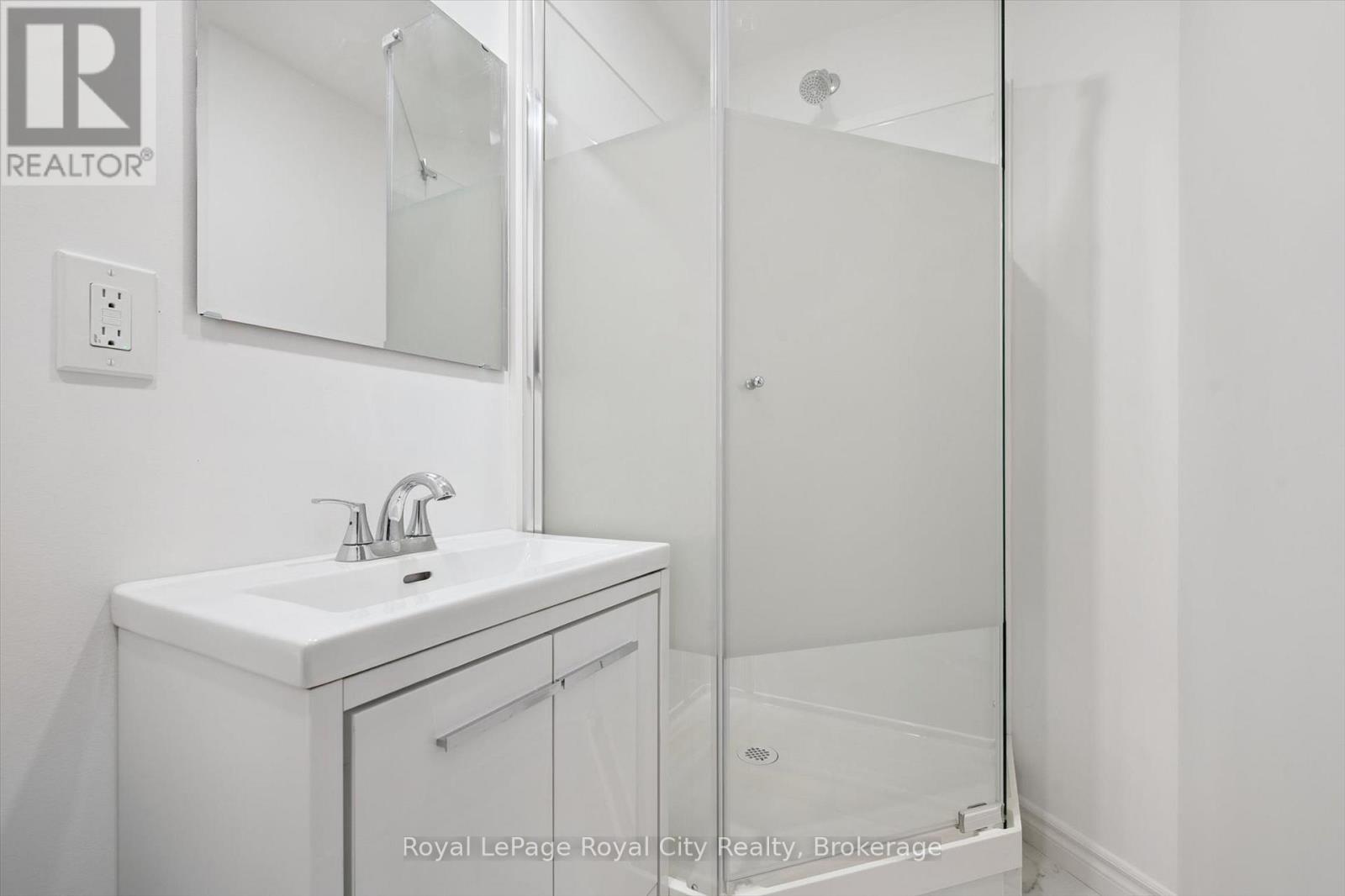 78 - 700 Paisley Road, Guelph, Ontario N1K 1A3 - Photo 31 - X12594504