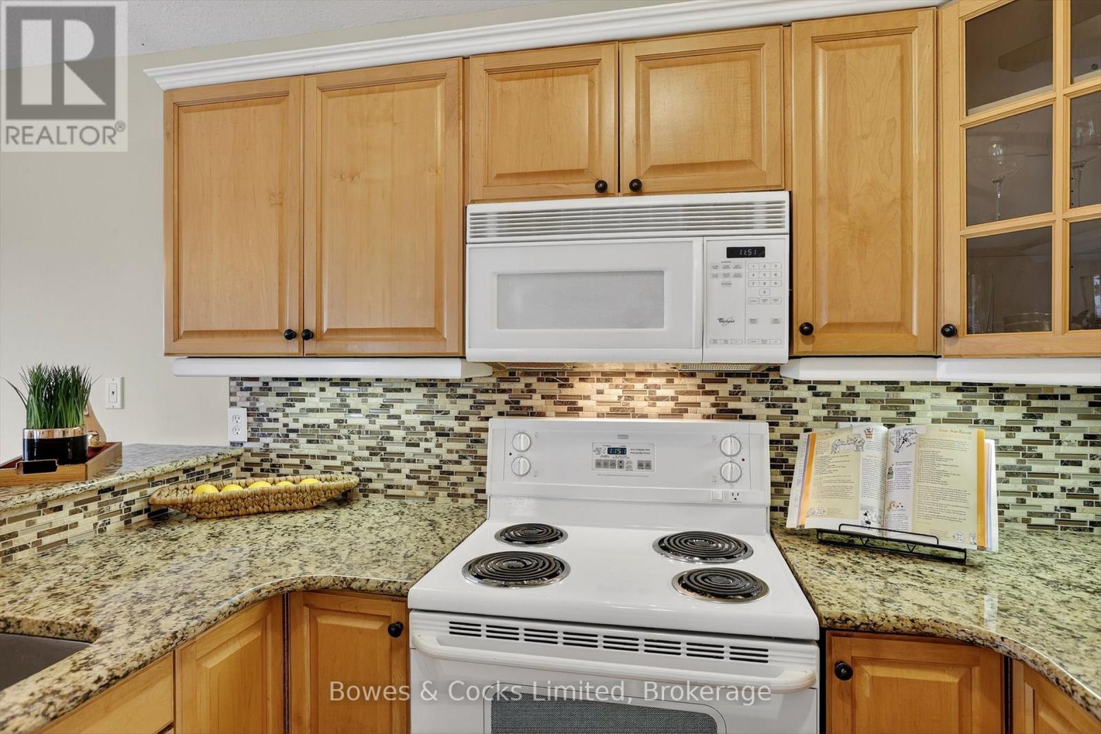 148 Haden Avenue, Peterborough (Northcrest Ward 5), Ontario  K9H 7P6 - Photo 16 - X12511354