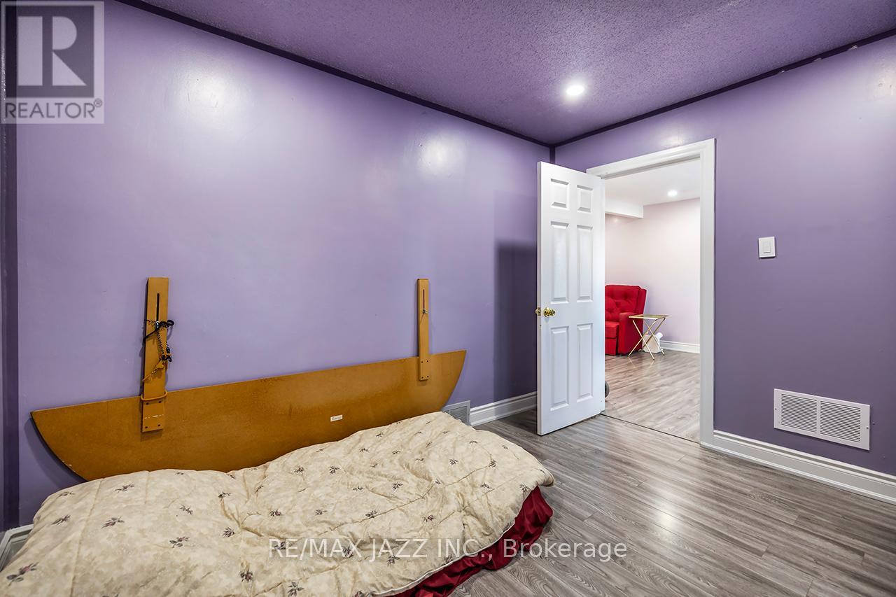 183 Conant Street, Oshawa, Ontario  L1H 3R9 - Photo 10 - E12596922