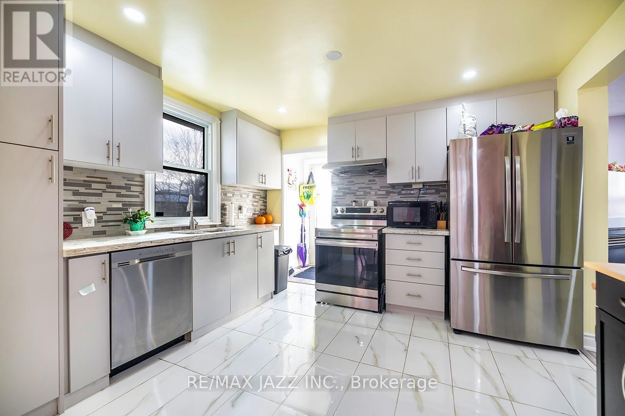 183 Conant Street, Oshawa, Ontario  L1H 3R9 - Photo 14 - E12596922