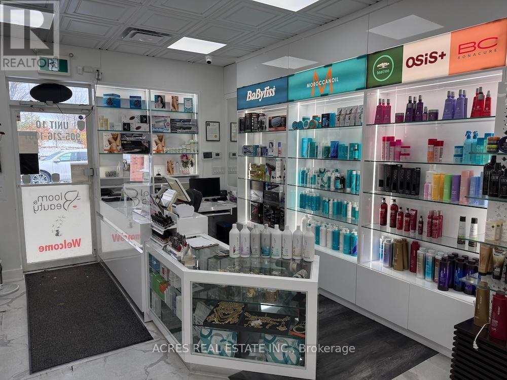 10 - 860 North Park Drive, Brampton, Ontario  L6S 4N5 - Photo 4 - W12597254