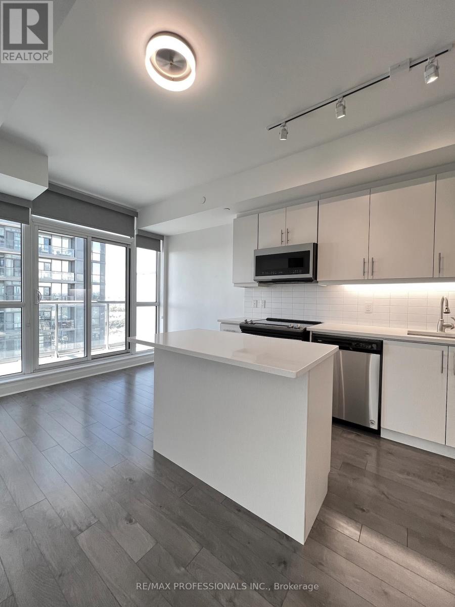 1910 - 17 Zorra Street, Toronto, Ontario  M8Z 0C8 - Photo 10 - W12597264