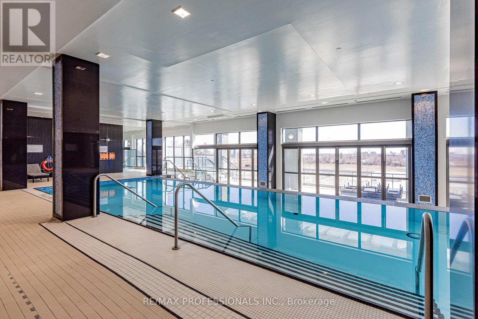 1910 - 17 Zorra Street, Toronto, Ontario  M8Z 0C8 - Photo 37 - W12597264