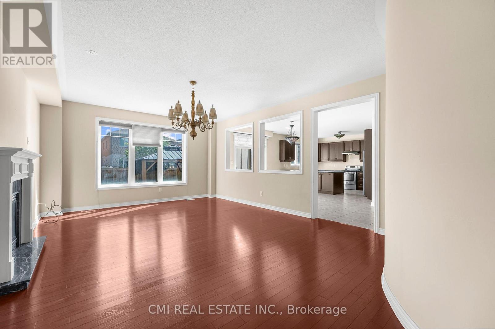 5 Decorso Drive N, Brampton, Ontario  L6P 3T7 - Photo 11 - W12597292