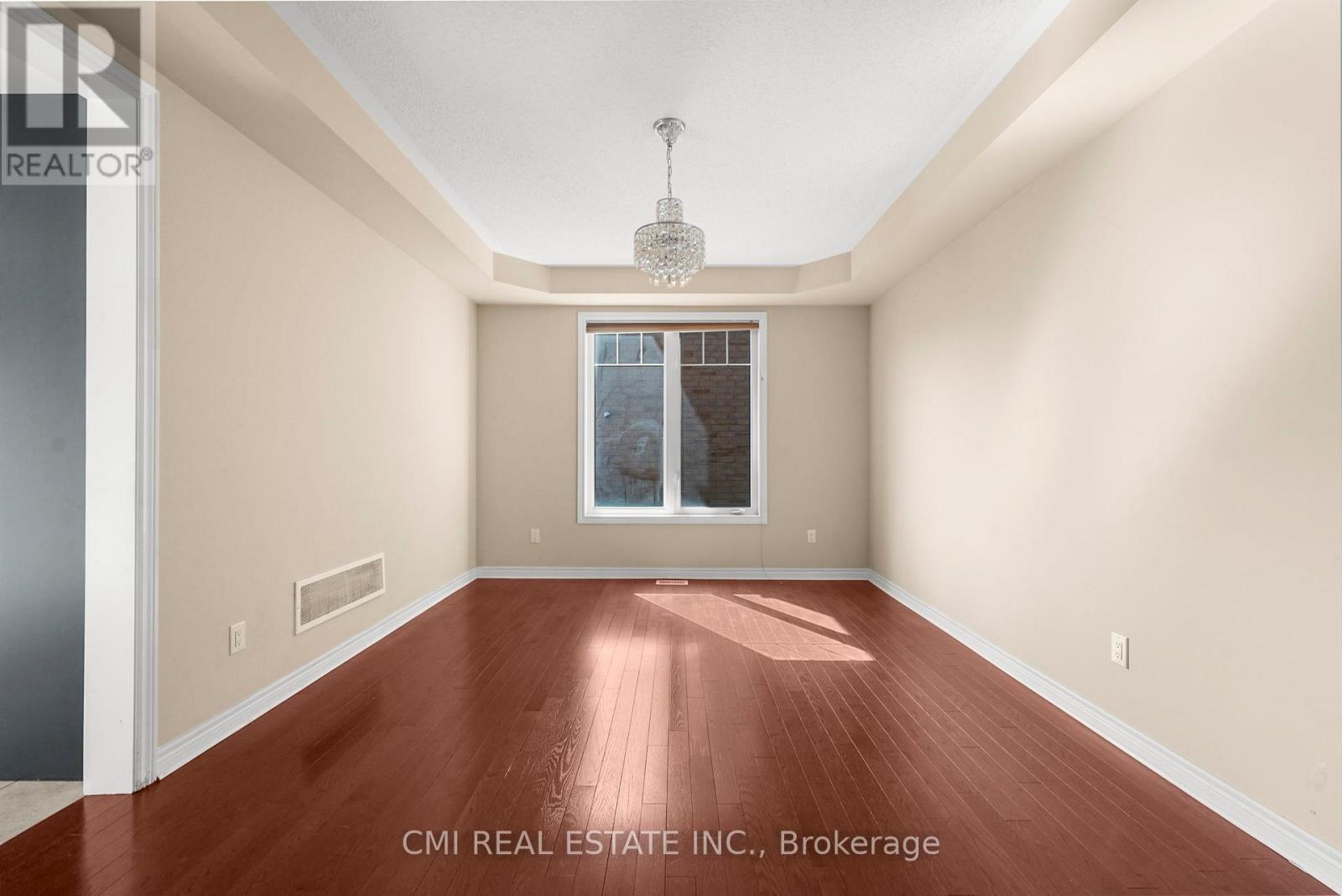 5 Decorso Drive N, Brampton, Ontario  L6P 3T7 - Photo 12 - W12597292