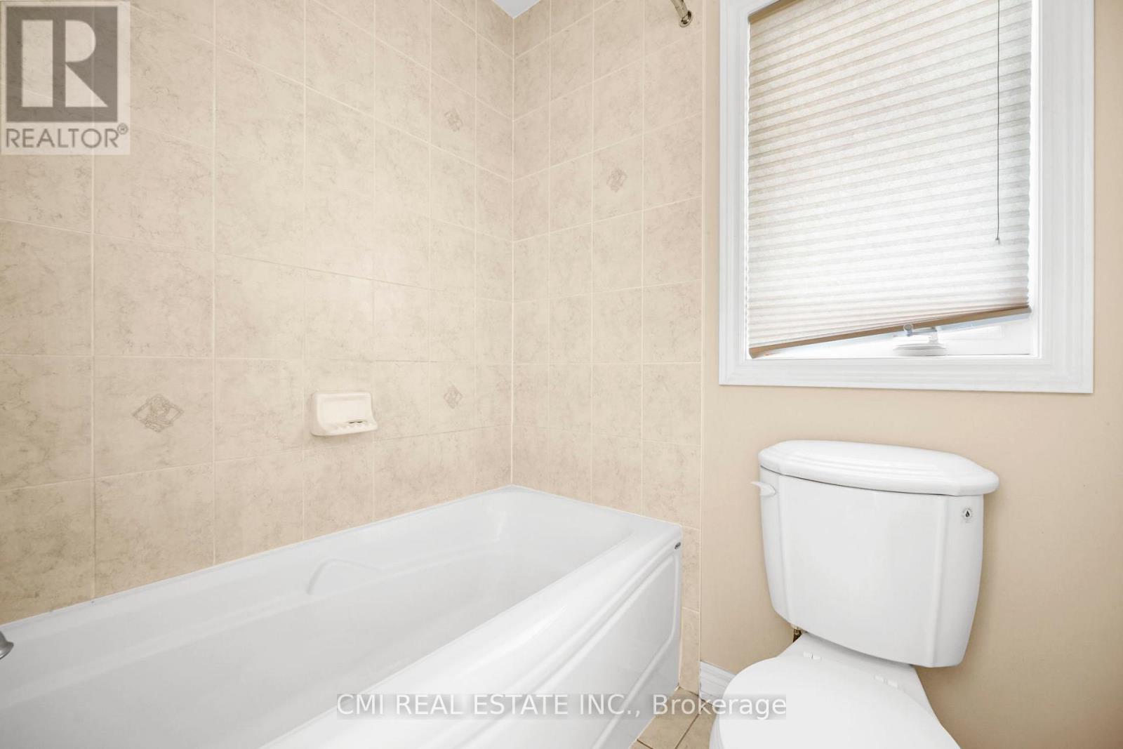 5 Decorso Drive N, Brampton, Ontario  L6P 3T7 - Photo 35 - W12597292