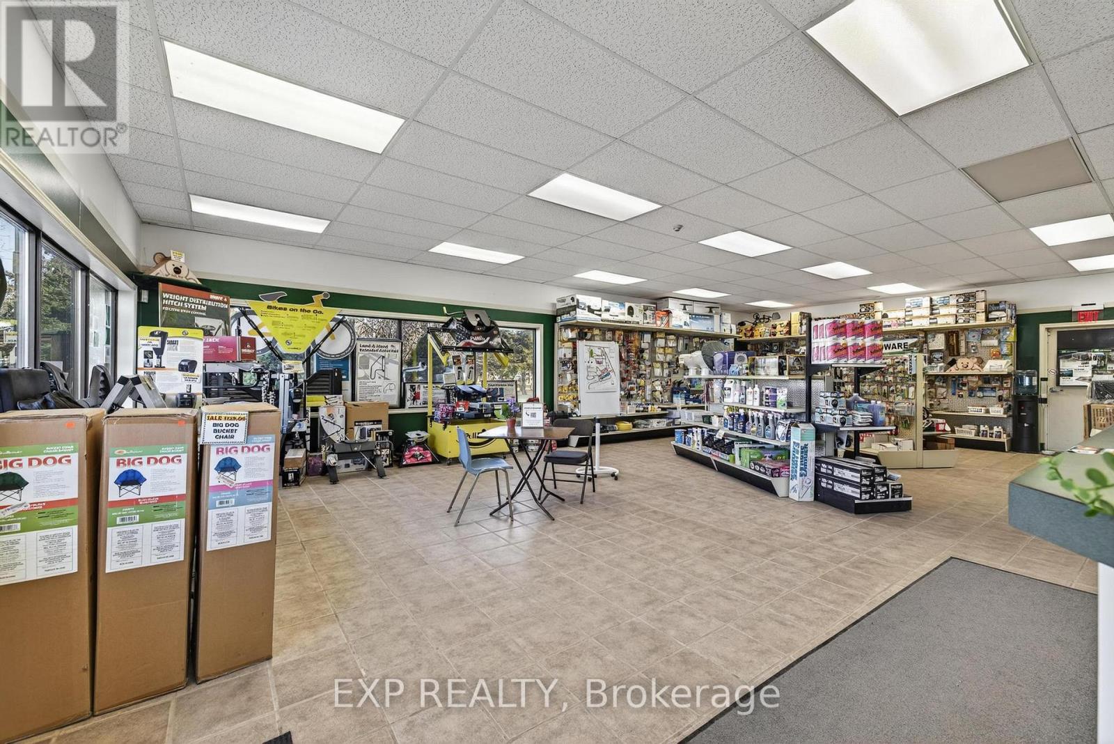 8431 Highway 9 Highway, Caledon, Ontario  L7E 0E8 - Photo 21 - W12597328