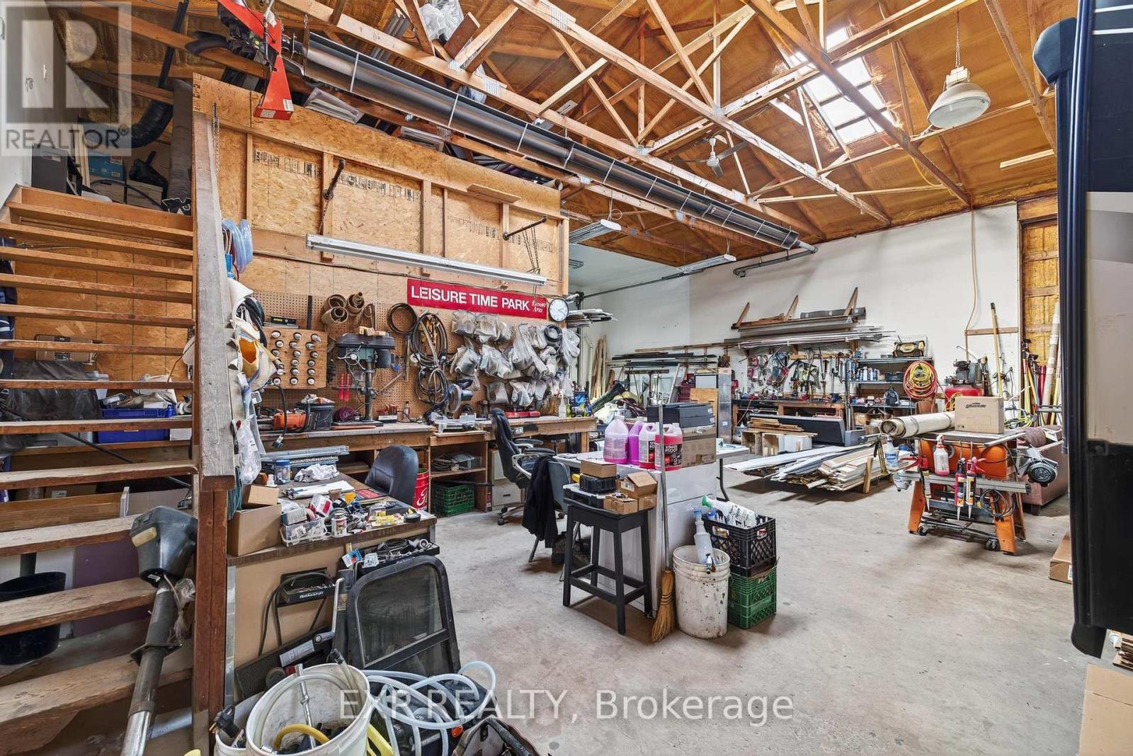 8431 Highway 9 Highway, Caledon, Ontario  L7E 0E8 - Photo 25 - W12597328