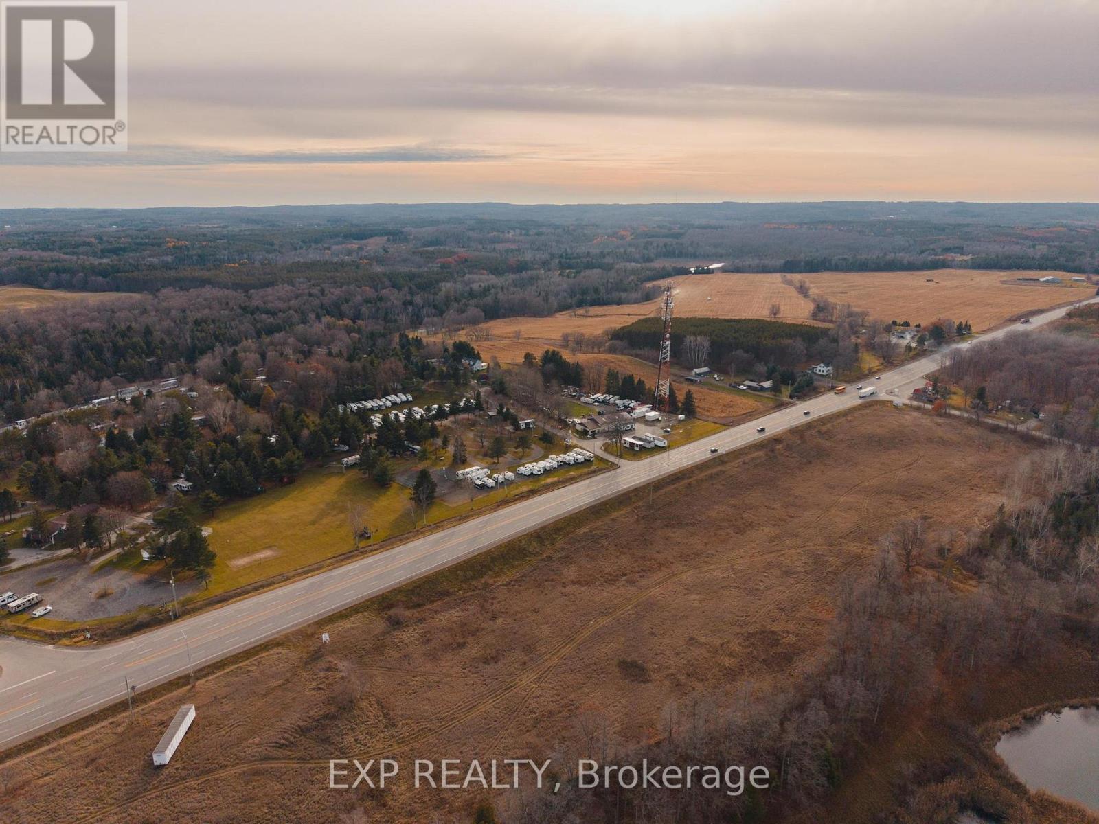 8431 Highway 9 Highway, Caledon, Ontario  L7E 0E8 - Photo 7 - W12597328