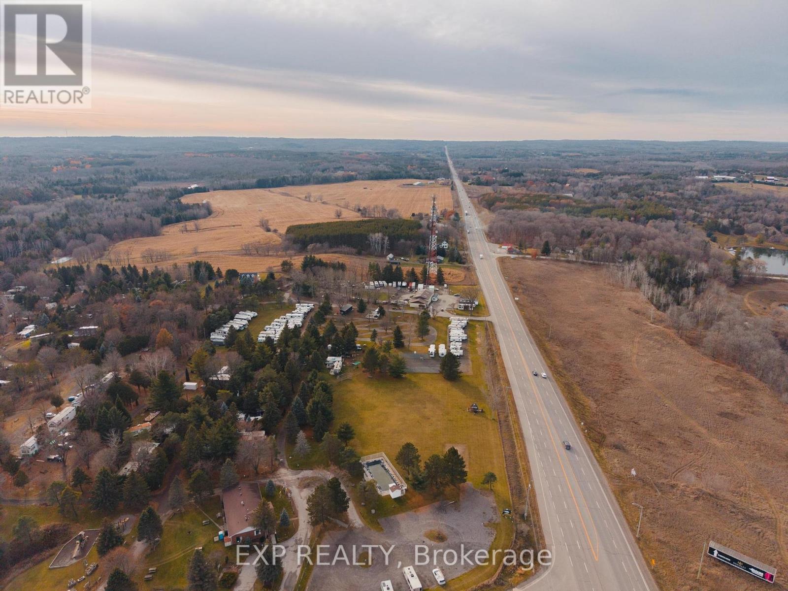 8431 Highway 9 Highway, Caledon, Ontario  L7E 0E8 - Photo 8 - W12597328