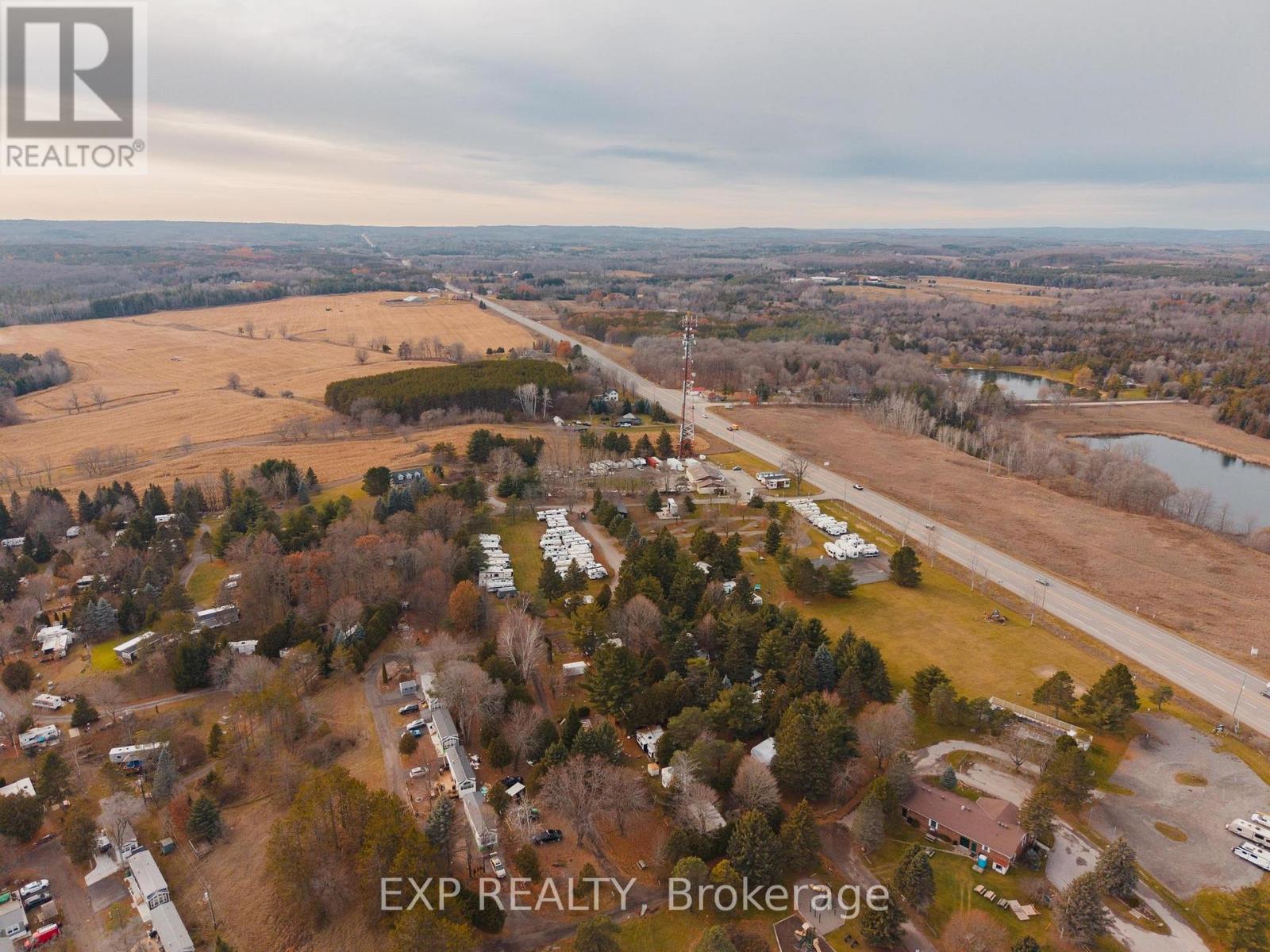 8431 Highway 9 Highway, Caledon, Ontario  L7E 0E8 - Photo 9 - W12597328