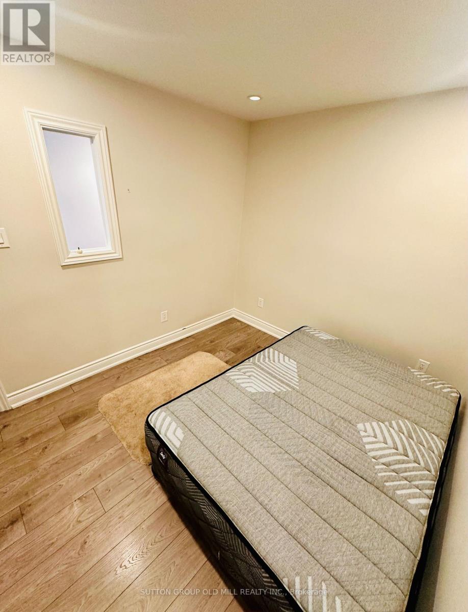 1032 Burnhamthorpe Road E, Mississauga, Ontario  L4Y 2X6 - Photo 24 - W12597348