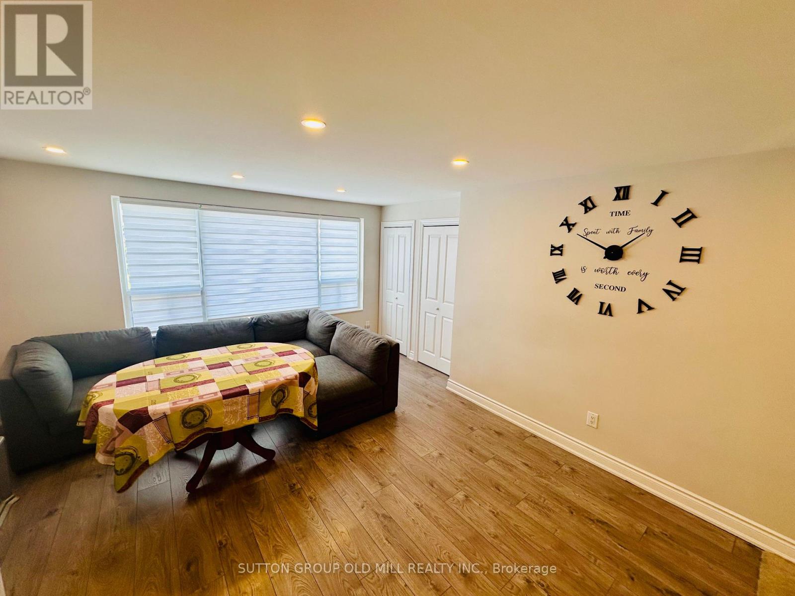 1032 Burnhamthorpe Road E, Mississauga, Ontario  L4Y 2X6 - Photo 8 - W12597348