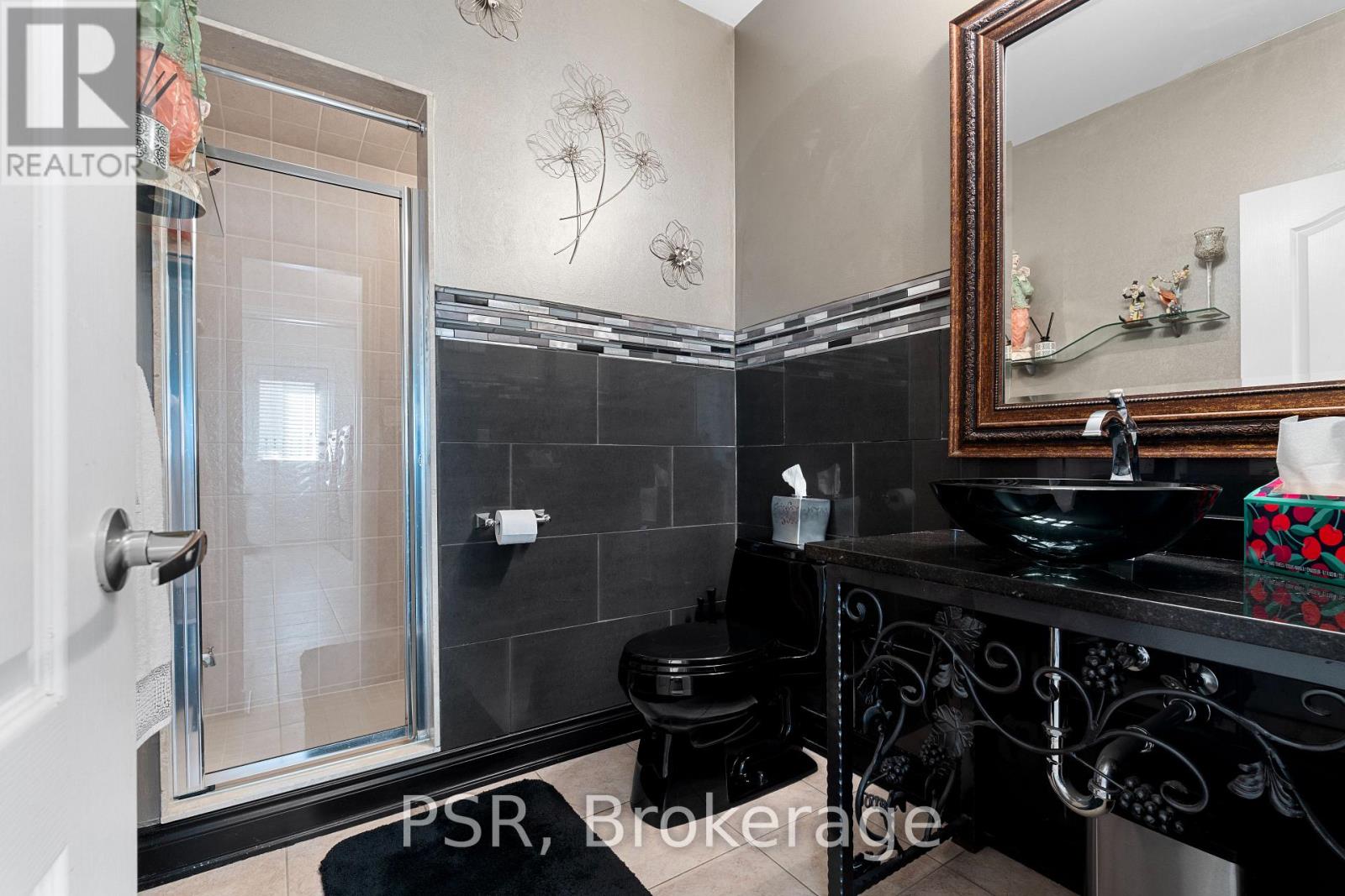 246 - 26 Louvain Drive, Brampton, Ontario  L6P 1W6 - Photo 27 - W12597384