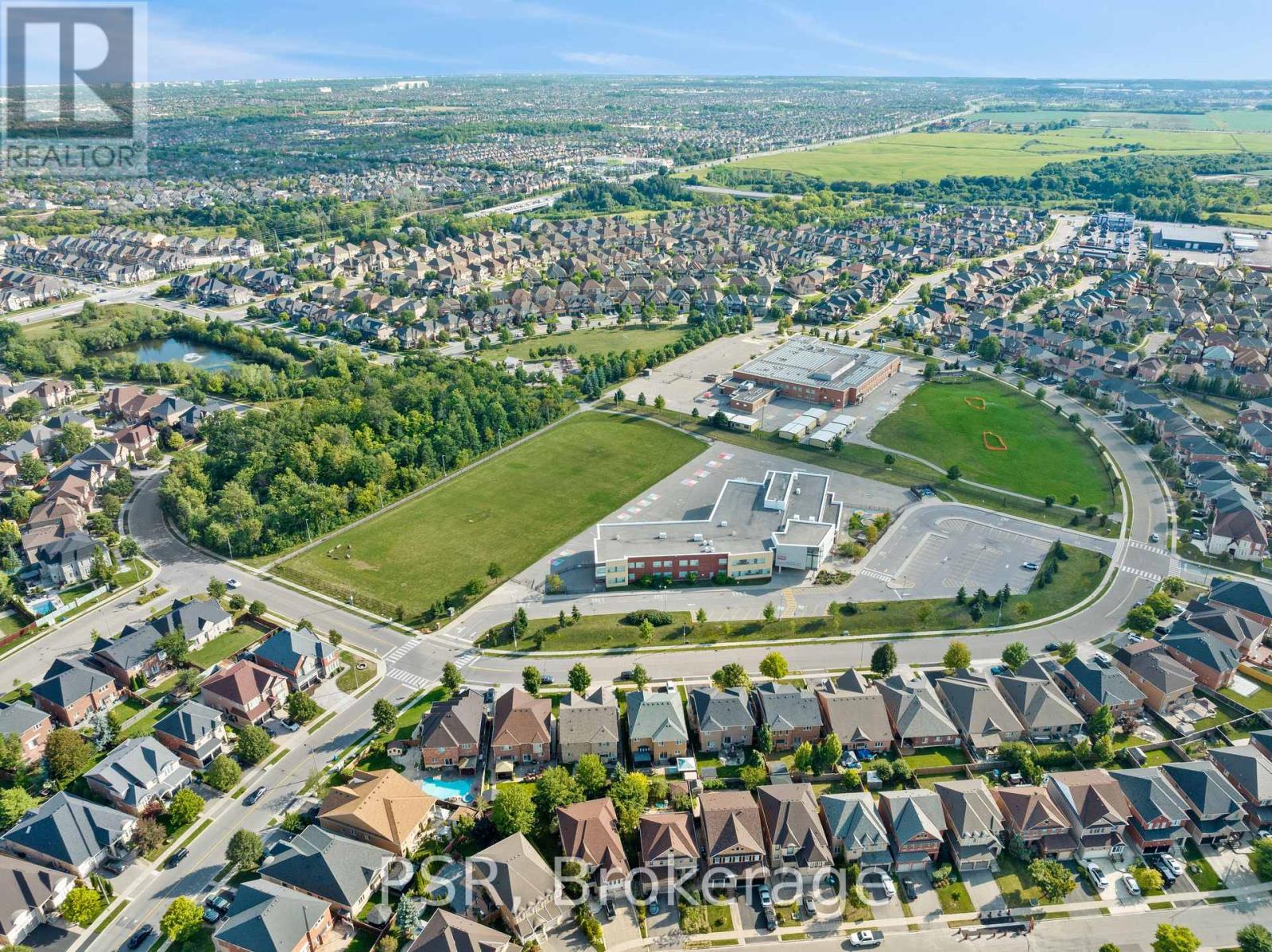 246 - 26 Louvain Drive, Brampton, Ontario  L6P 1W6 - Photo 39 - W12597384