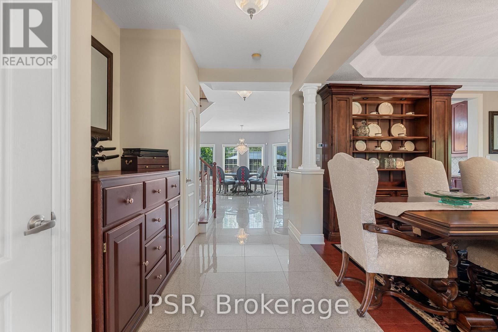 246 - 26 Louvain Drive, Brampton, Ontario  L6P 1W6 - Photo 5 - W12597384