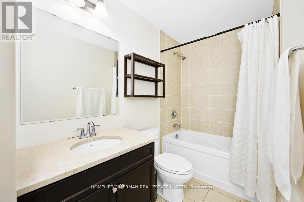 335 Ellen Davidson Drive, Oakville (Go Glenorchy), Ontario  L6M 0V6 - Photo 16 - W12597392