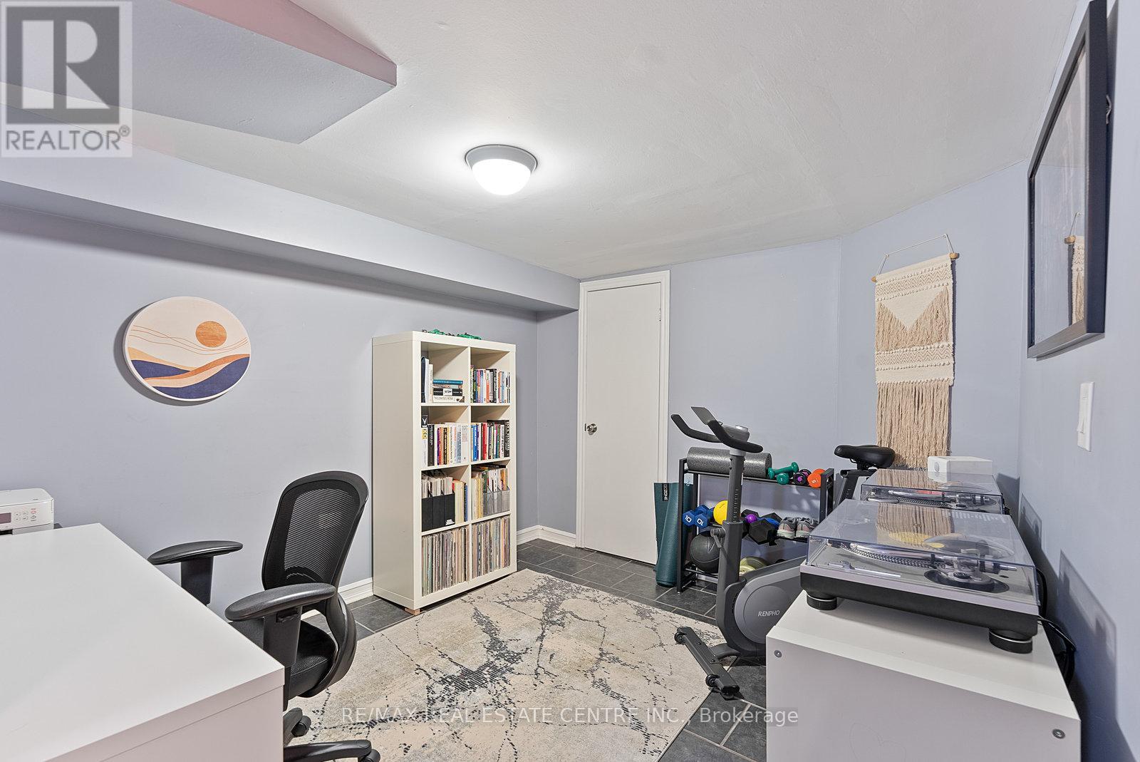 35 Miller Street, Toronto, Ontario  M6N 2Z6 - Photo 31 - W12597462