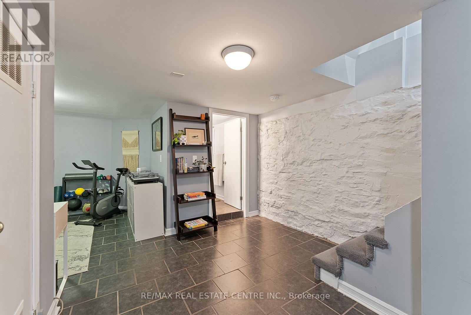 35 Miller Street, Toronto, Ontario  M6N 2Z6 - Photo 34 - W12597462