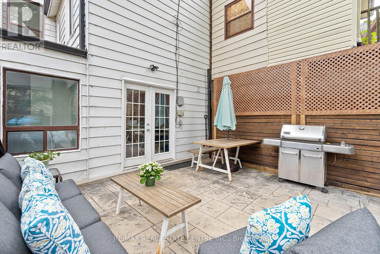 35 Miller Street, Toronto, Ontario  M6N 2Z6 - Photo 42 - W12597462