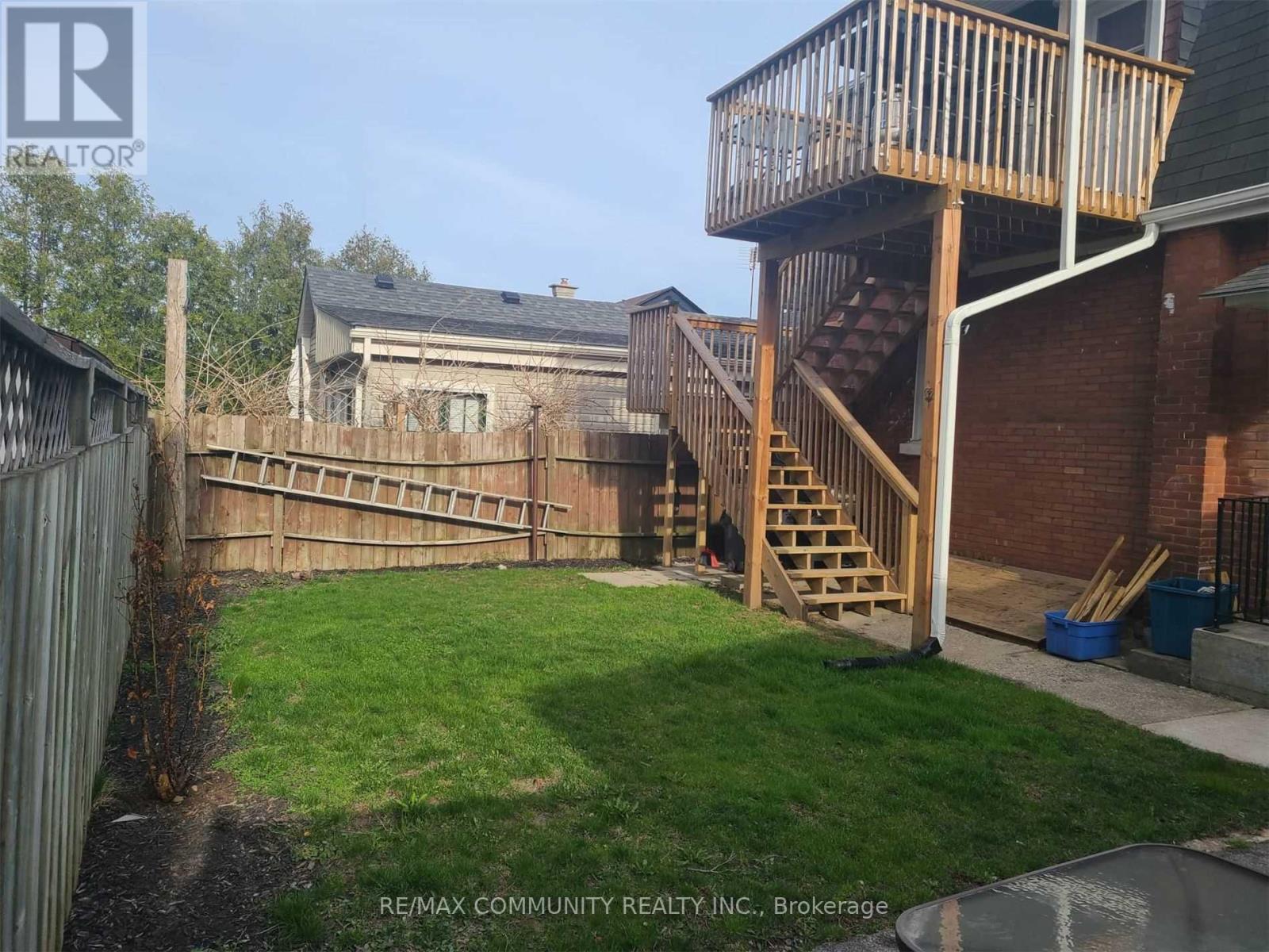 86 Victoria Street, Brantford, Ontario  N3S 3K6 - Photo 28 - X12301893