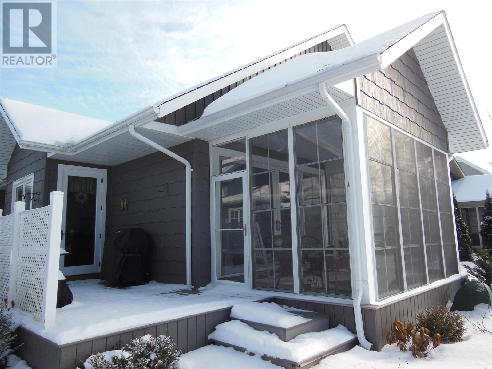 93 Crimson Ridge Dr, Sault Ste. Marie, Ontario  P6A 0B5 - Photo 4 - SM253326