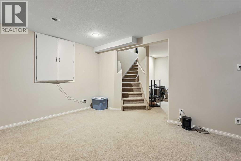 126 Silkstone Road W, Lethbridge, Alberta  T1J 2G3 - Photo 27 - A2272137