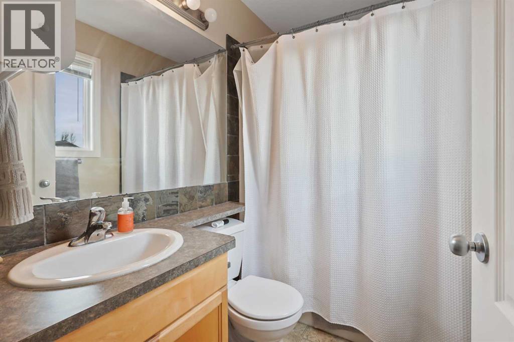 126 Silkstone Road W, Lethbridge, Alberta  T1J 2G3 - Photo 17 - A2272137