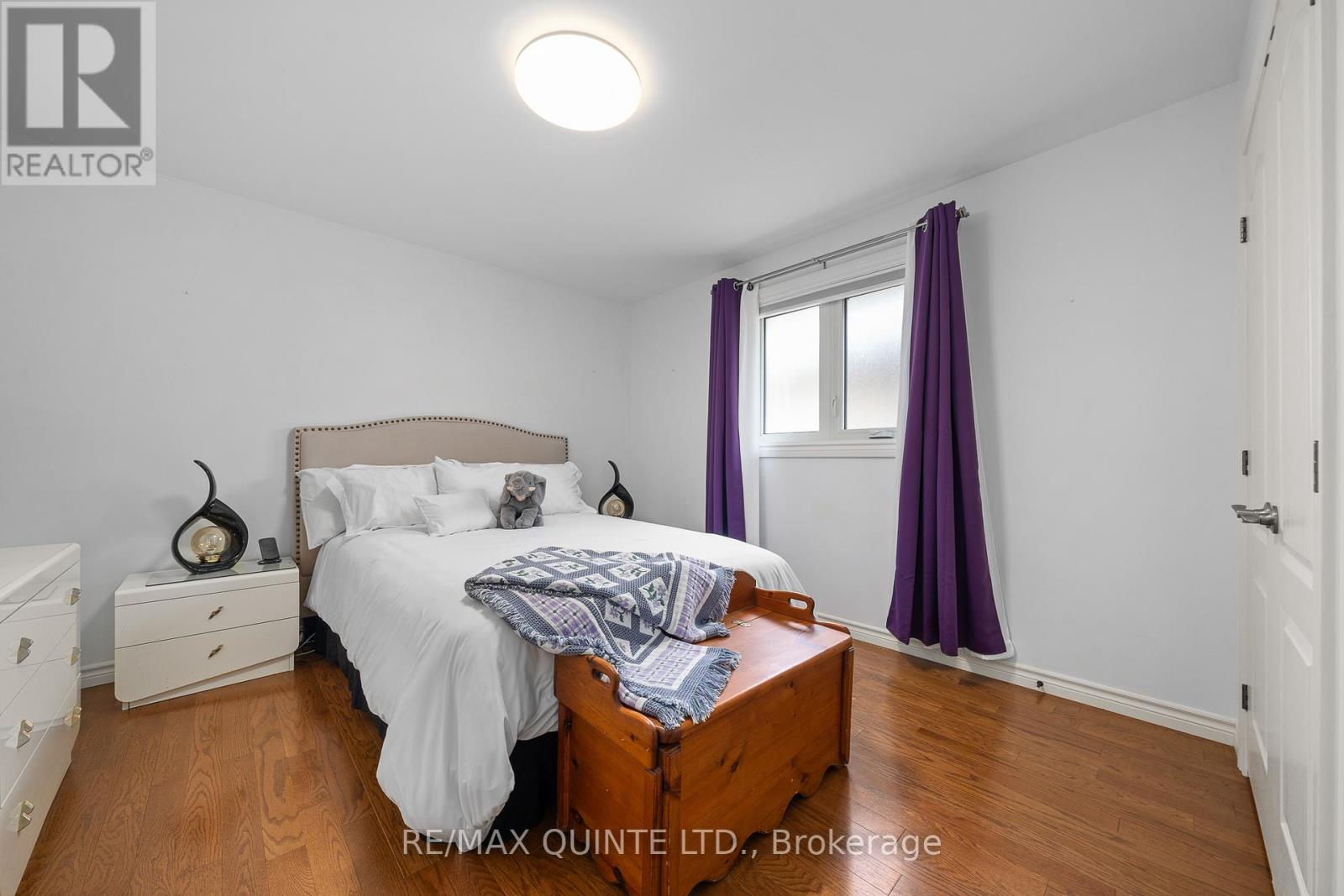 7 Chestnut Drive, Belleville (Belleville Ward), Ontario  K8N 0M9 - Photo 20 - X12597570