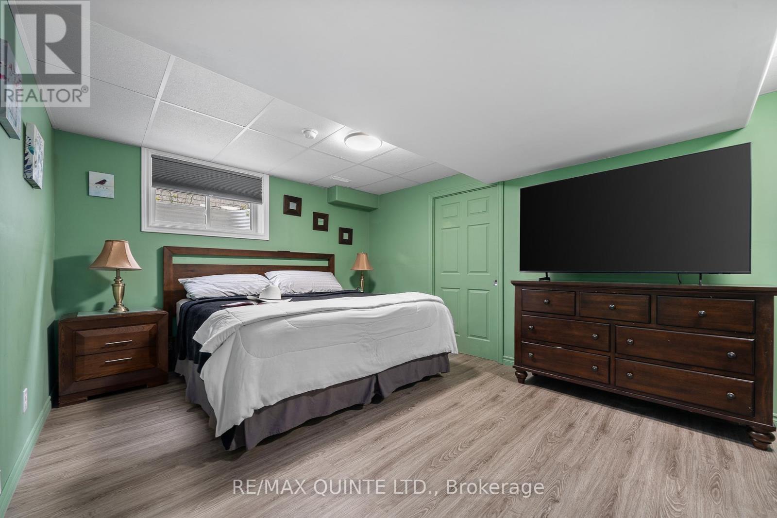 7 Chestnut Drive, Belleville (Belleville Ward), Ontario  K8N 0M9 - Photo 33 - X12597570