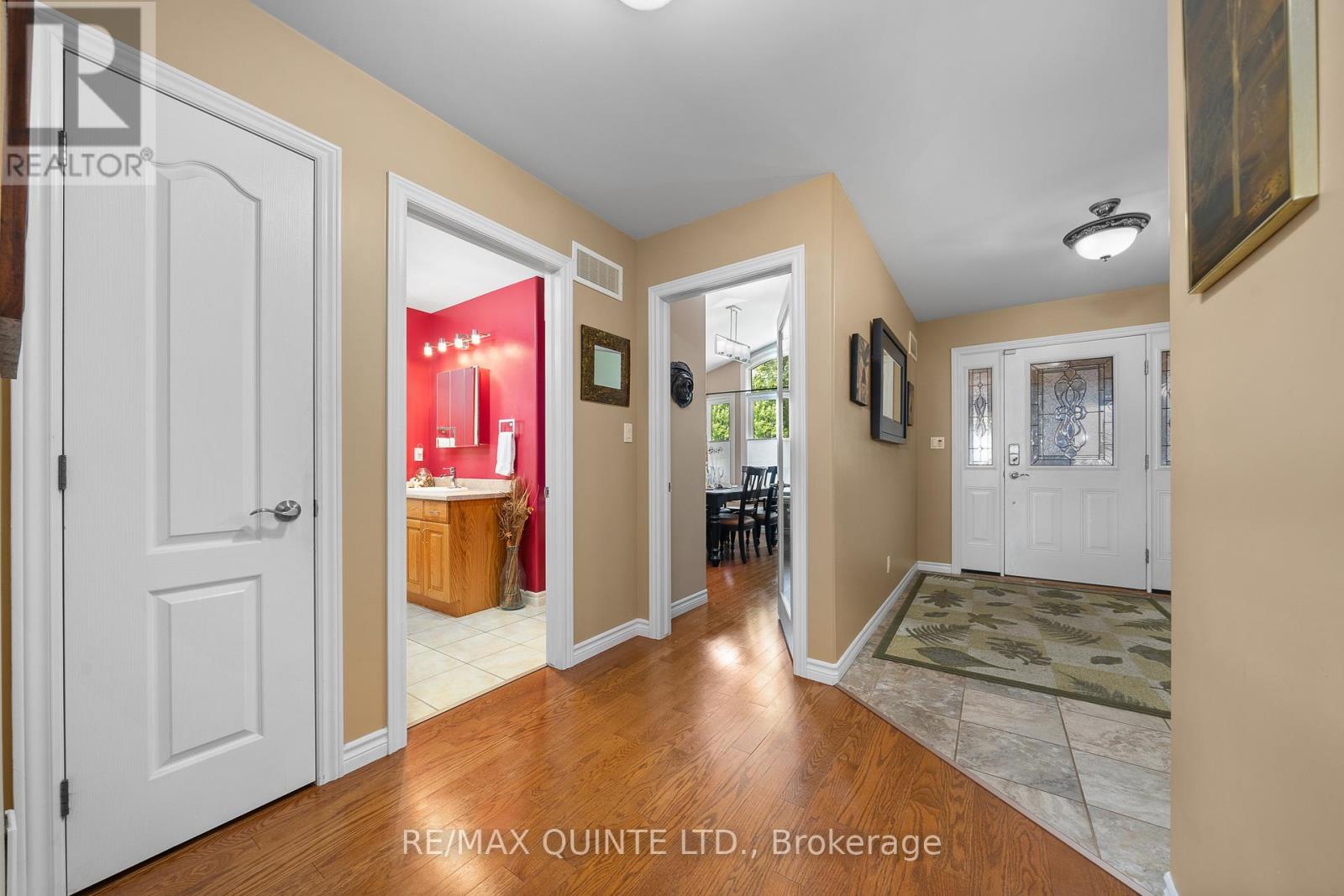 7 Chestnut Drive, Belleville (Belleville Ward), Ontario  K8N 0M9 - Photo 7 - X12597570