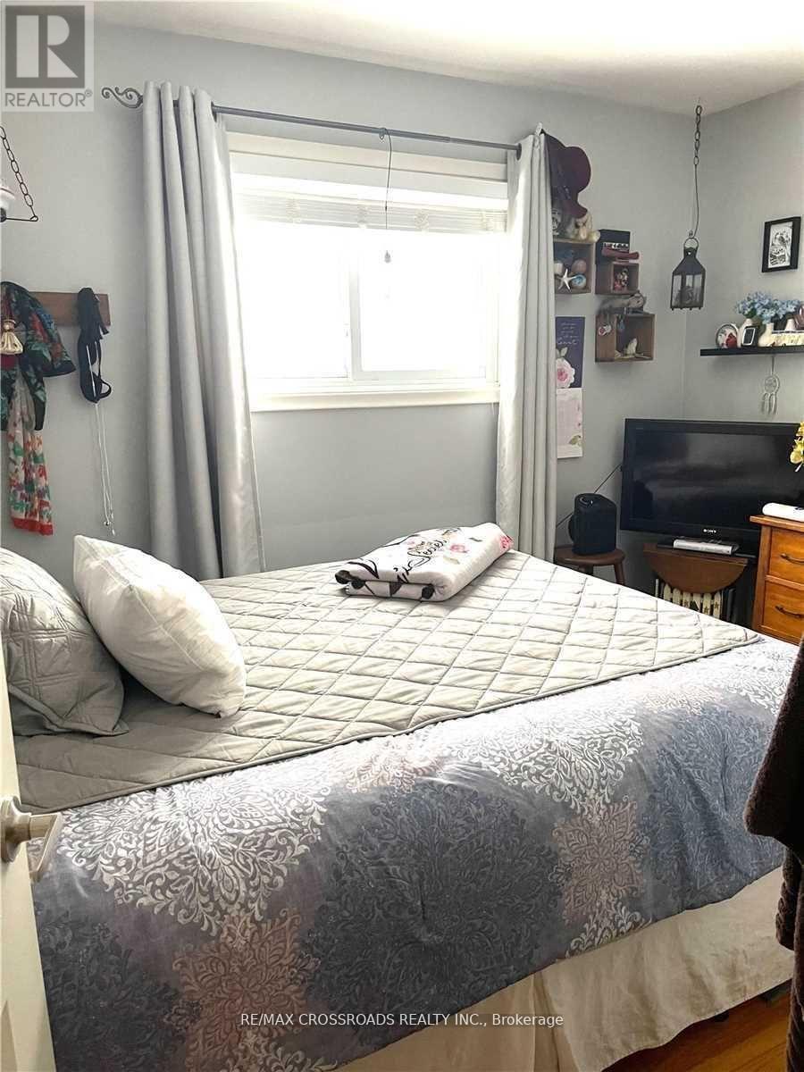 Upper - 89 Ottaway Avenue, Barrie, Ontario  L4M 2X1 - Photo 8 - S12597040